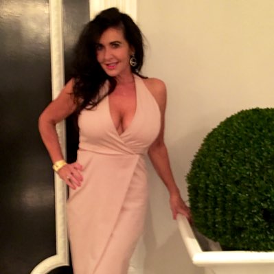 LaynaFriedman's tweet photo. #NewProfilePic https://t.co/WDrowZFUea