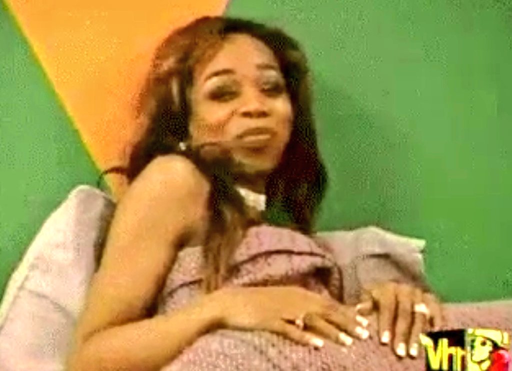 BBTeamNorth's tweet photo. People were SO UPSET that Julie focused so much on the mess &amp; talked about racism &amp; bias. 

People were PISSED!

Totally like, "Ack! Your minority problems are getting on my Louboutins &amp; in the way of all of my ignorant fun!" #bb21 https://t.co/f32VifV5gW
