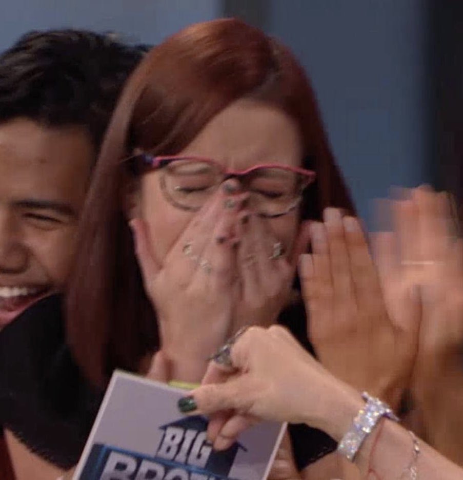 kellymo222's tweet photo. Spot the winner. #BB21Finale #bb21 https://t.co/knD6o7Fts6