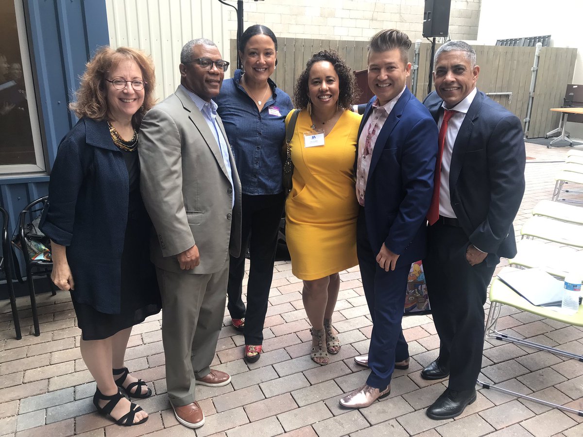 Congrats <a href="/lpcschicago/">Lincoln Park Community Services</a> on your grand opening; Thank you for your commitment to #endinghomelessnes <a href="/PopArodC/">Rodrigo Carrillo</a>  <a href="/AldermanBurnett/">Walter Burnett Jr.</a> @AldermanSmith43  <a href="/ILHousing/">Illinois Housing</a>