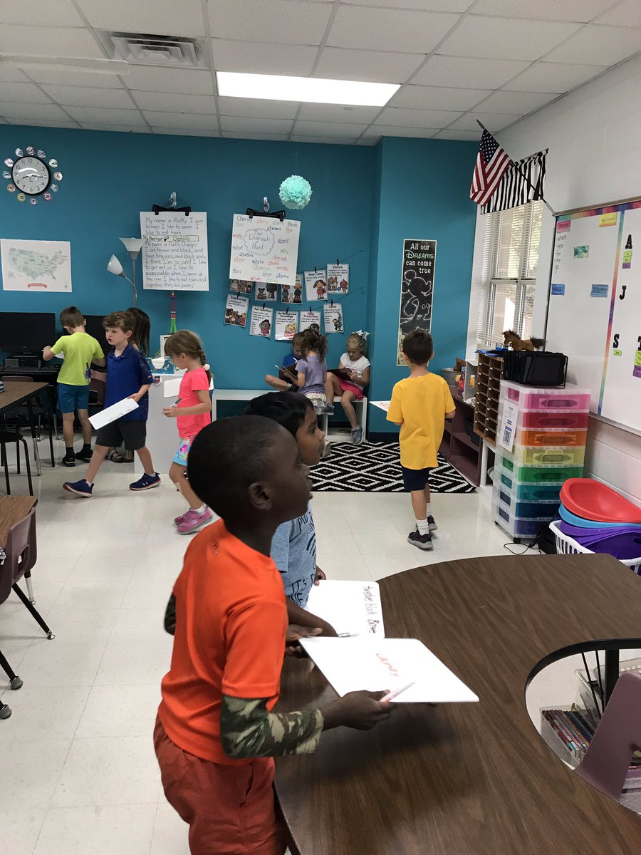 Mrs_Bowe's tweet photo. #1stIsOnPoint #WeAreFORES #placevalue #makingconnections using @Seesaw to #analyze texts #explainourthinking and stay connected to our families. So much #accomplished in a day, searching for blends was so much fun too! #neverstoplearning #1stgrade is the best! @FairOaksRanchES https://t.co/ztUVMDyqeD