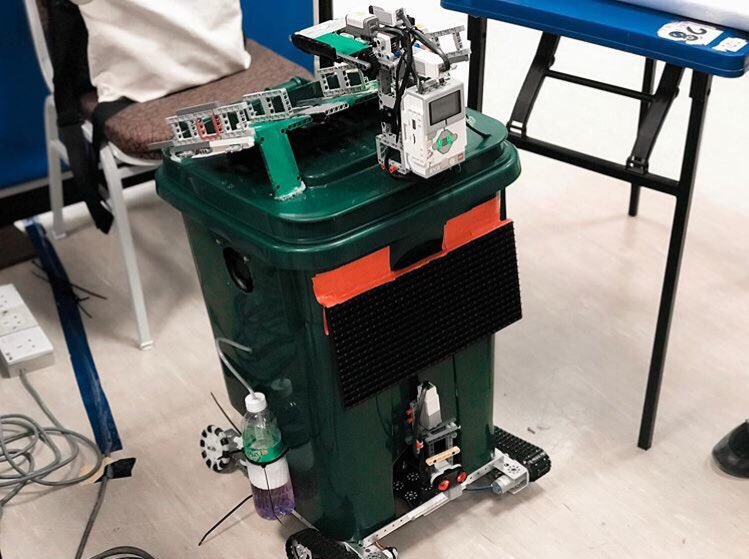 SCITECH2K18's tweet photo. LIVE UPDATE SCITECH 2019

26 September 2019
The event is about to end.
Today is the LAST DAY 🎉

REKACIPTA DAN INOVASI
STUDIO PJK

SMK SUBANG BESTARI
Product : (NGRD - Next Generation Recycle Device)

#SCITECH2019
#seedsuitm
#facultyofeducation
#stem
#uitmpuncakalam https://t.co/PnSEa2wKEa