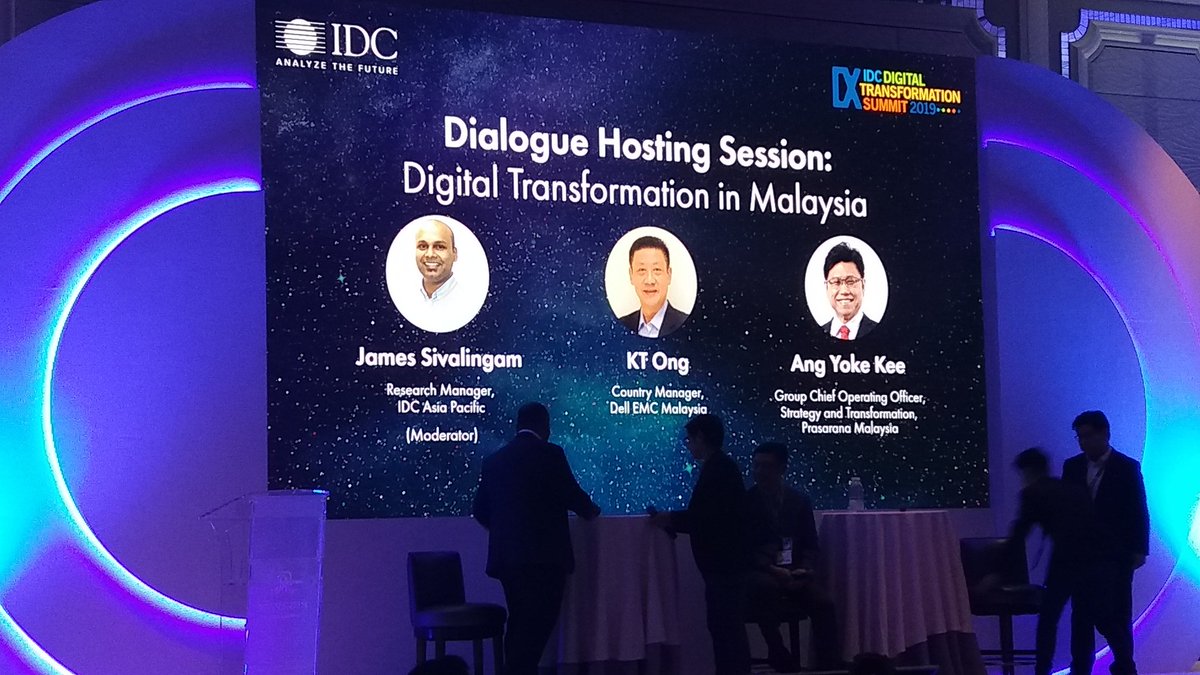 Congratulations <a href="/jsivali/">James Sivalingam</a>! Looking good! Lovely to see you transform from technology writer <a href="/TechWireAsia/">Tech Wire Asia</a> to research manager at <a href="/IDCAP/">IDC Asia/Pacific</a>.