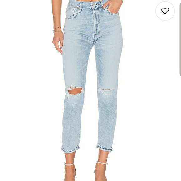 SarahBeyl's tweet photo. So good I had to share! Check out all the items I'm loving on @Poshmarkapp #poshmark #fashion #style #shopmycloset #citizensofhumanity #canismilkbar: https://t.co/MCvDv9Imnk https://t.co/mGFtIRVLXY