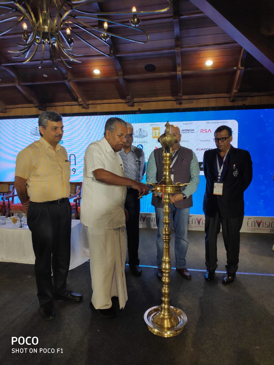 FahimHaq's tweet photo. And here we start #Envision2.0 by @BWBusinessworld @anuragbatrayo https://t.co/xT7x38HDjN