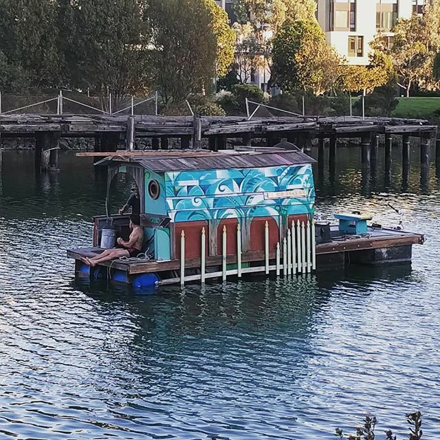 jordanpatton's tweet photo. boat? https://t.co/n4dw6RwKI8