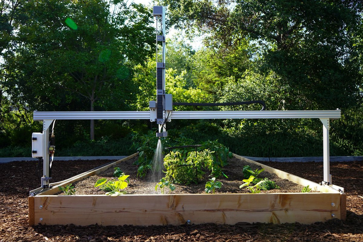 farmrobots's tweet photo. 😋 Mmmm who doesn't love fresh, crunchy snap peas and juicy tomatoes? Pre-order #FarmRobot today to begin growing your own veggies, automatically, right in your backyard 🤖 🍅 ✔️
 https://t.co/XniX6MU5xT

Manufactured and Marketed by: OPAL CYBER SOLUTIONS
Call Now: +919030047301 https://t.co/cpvEnDVTtw