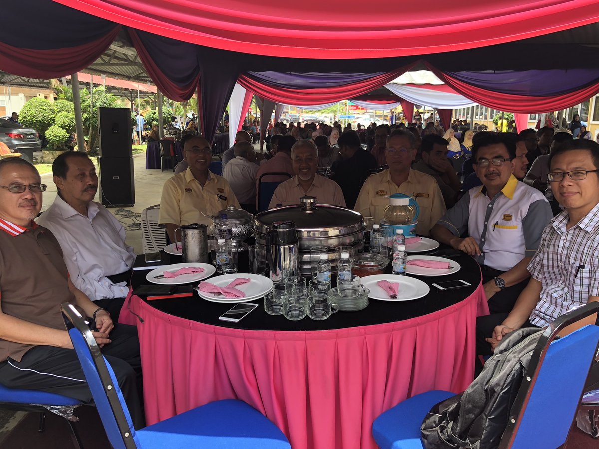 CN Azeman tweet media