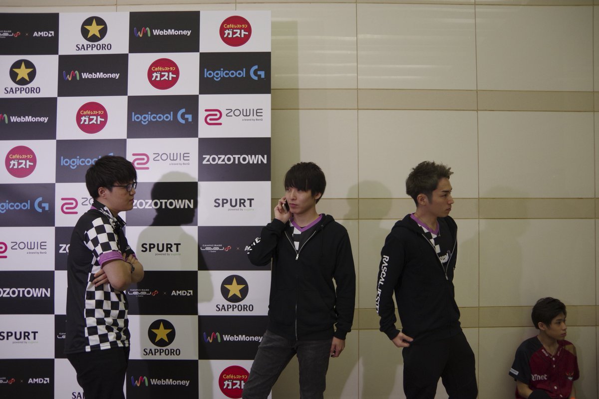 公式 Pubg Dmm No Twitter Pjsseason4 Phase1 Grade1 Day3 スタッフ 事前収録はじめまーす あれ Rj Cinve選手は Rj コンビニ行ったみたいなんで呼び出します Rj Mushamaru選手 電話出ないです Rj Cinve選手 ごめん ごめん そんなrjも現在 公式 Pubg Dmm No Twitter Pjsseason4 Phase1 Grade1 Day3 スタッフ 事前収録はじめまーす あれ Rj Cinve選手は Rj コンビニ行ったみたいなんで呼び出します Rj Mushamaru選手 電話出ないです Rj Cinve選手 ごめん ごめん そんなrjも現在
