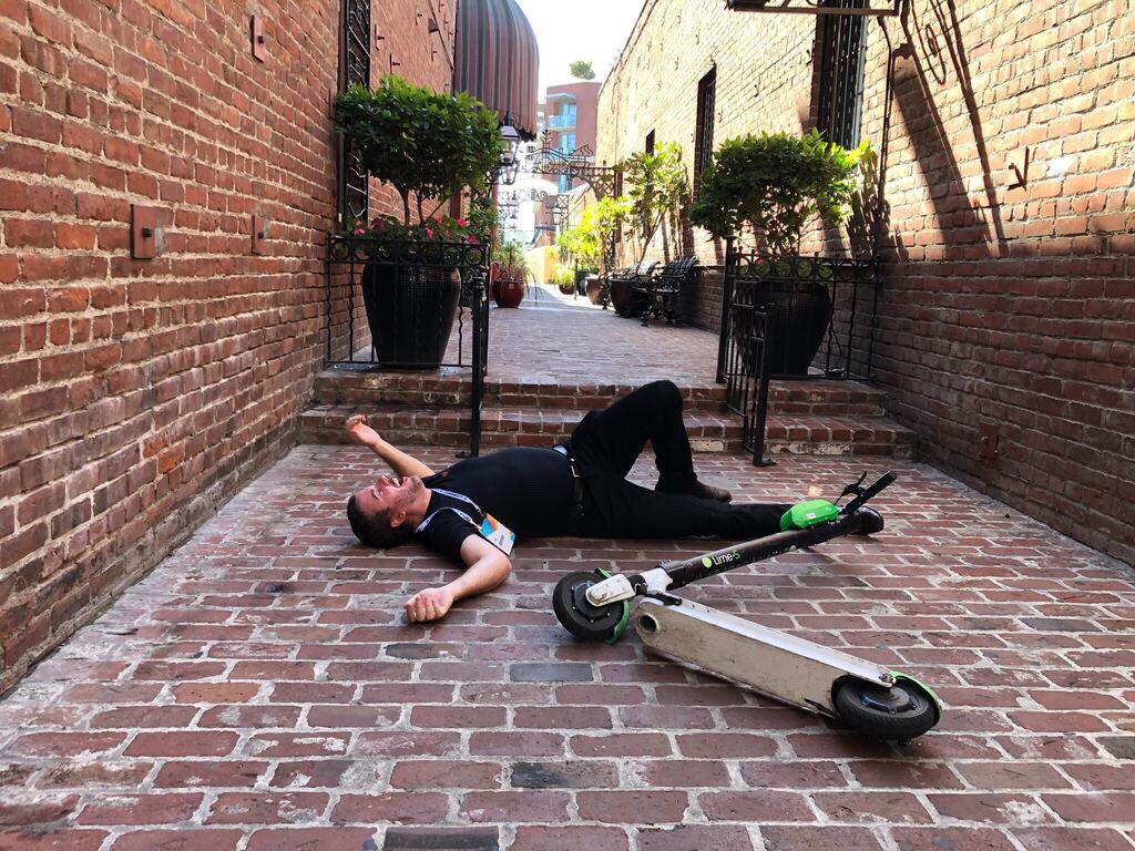 eastes's tweet photo. Every time I visit San Jose I get excited and fall off something fun. #OC6 #googlebike https://t.co/K0CYsO00N1