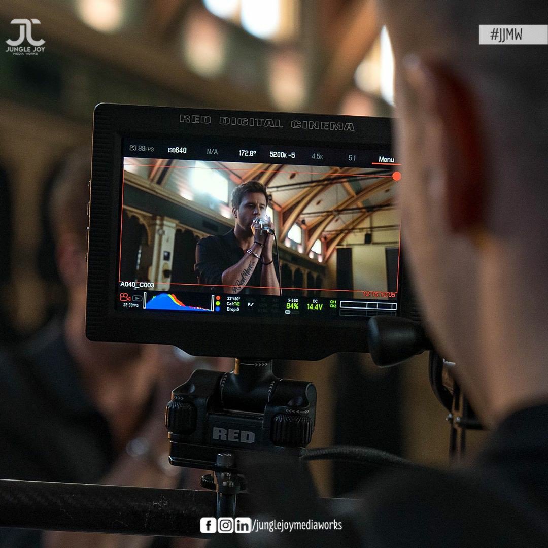 JungleJoy1's tweet photo. Lower contrast, bloomed highlights !!
.
.
.
#ShotonRED #BTS #setlife #4.5k #reddigitalcamera #reddigitalcinema #film #behindthescenes #videoproduction #spottherock #filmmaking #filmmaker #filmmakers #filmproduction #finaledit #focus #filmrmedia #production #productioncompany https://t.co/TODIIHQ0Gl