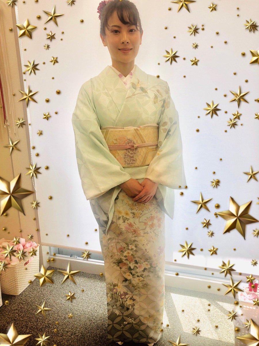 着物レンタルvasara 渋谷店 على تويتر こんにちは Vasara渋谷店です 渋谷店オリジナルの訪問着 スリースタープランは結婚式の参列は勿論 両家の顔合わせ パーティーなどに大変人気のプランとなります お取り置きも出来ますので 是非実物を店舗でご覧