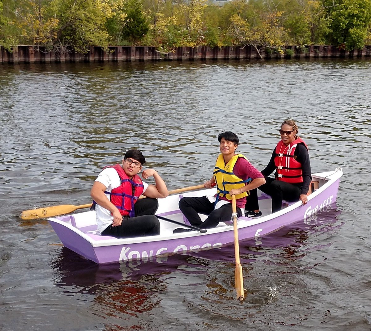 MrGriffie's tweet photo. Had a really fun day watching students enjoy the fruits of their labor with @StokedOnBoats at the #Building2Learn boat launch. #TeamBrownDeer was well represented! https://t.co/FJUCkeRUAM