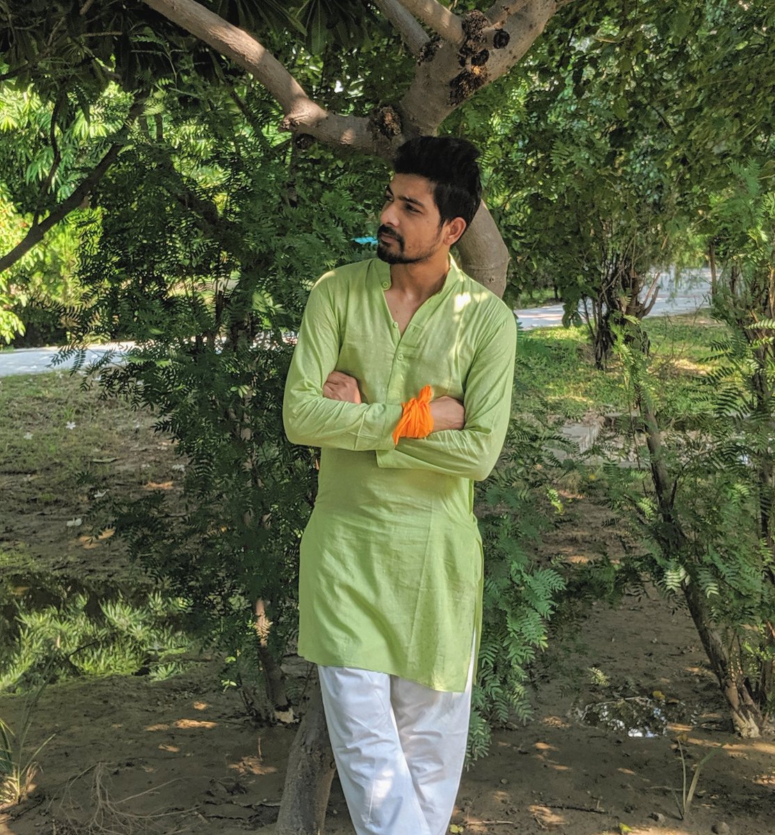 Hey guys have you yet checked my new offical page for blogging, if not visit now monsterakki.com for exciting mens fashion drills.
.
.
#delhi #indiatravelgram #monsterakki #kurtapajama #kurta #pajama #traditionalmenswear #traditionallook #mensfashion #mensfashionblogger