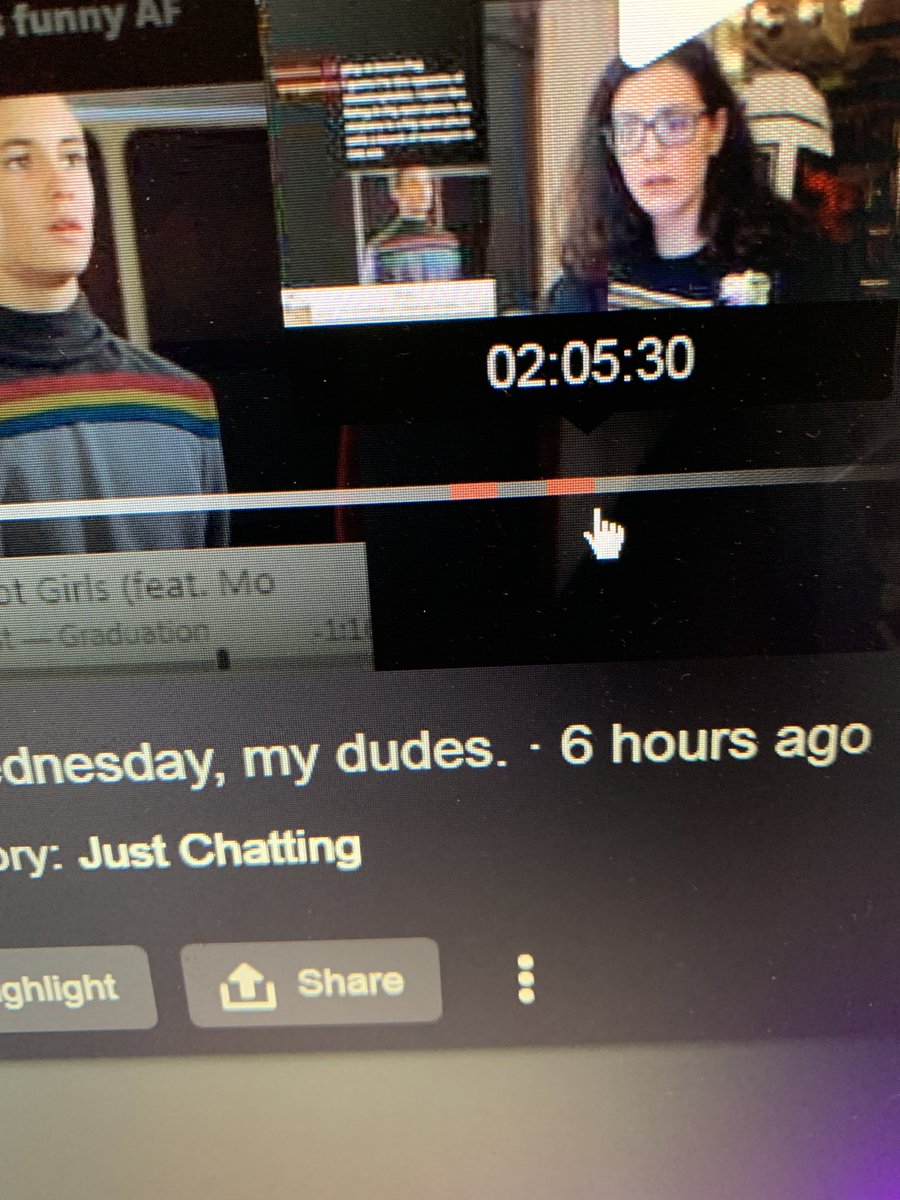 GoEvangelineGo's tweet photo. A 4:49:27 twitch stream with continuous music. The only muted audio is Misery Business and Ruby. Good job FueledbyRamen. @yelyahwilliams @tylerrjoseph keep paying them well. https://t.co/VcR9WpoXQ6