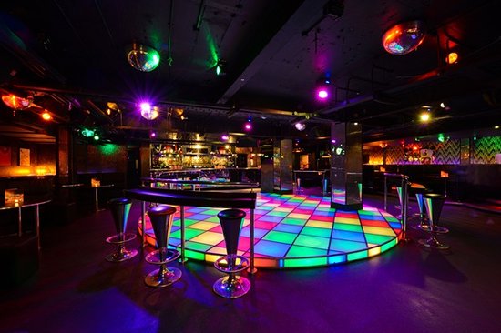 ***SILENT AUCTION - LOT 2***

ICYMI: You can bid on a booth, seating 10, &amp; a £50 bar tab at The Loop (theloopbar.co.uk/london-bar). Free entry before 11, valid until 06/2020 (cannot be used in Nov &amp; Dec)

All bids can be submitted to ringsidethefilm@gmail.com until 23:59 on 1st Oct