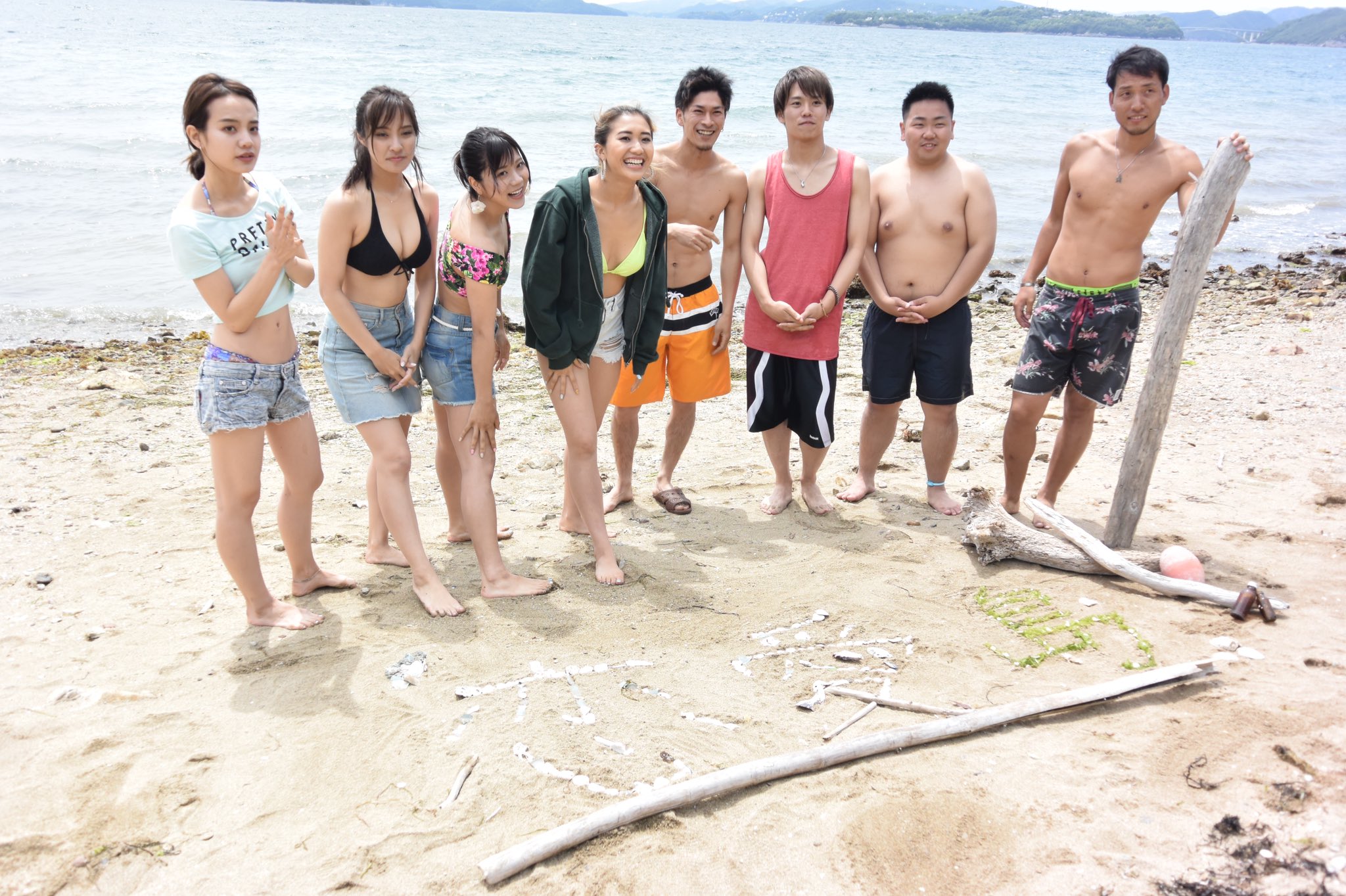 公式 やすとものいたって真剣です على تويتر 10月5日 土 15 30 16 25 やすともの恋愛島 の単発特番バージョンが再放送されます レギュラー化前日 是非ご覧ください やすとも 恋愛島 トット 大倉士門 高橋ユウ 関西限定ですみません