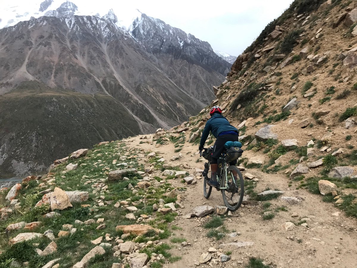 reizkultur's tweet image. &apos;Leaving the start line for the first time can be intimidating. Flip the coin and see the positives, and apply the same principle to every situation in the race. At the very moment you leave the start you need to survive with whatever you have.&apos; yellowjersey.co.uk/the-draft/how-… #srmr2019