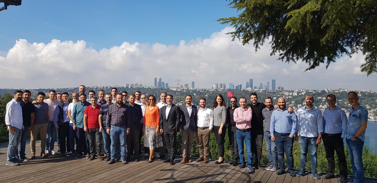 What a great <a href="/DellTechPartner/">Dell Technologies Partners</a> community in Istanbul for #DellTechHeroes !
<a href="/AlexFl4/">Alex Flor</a>