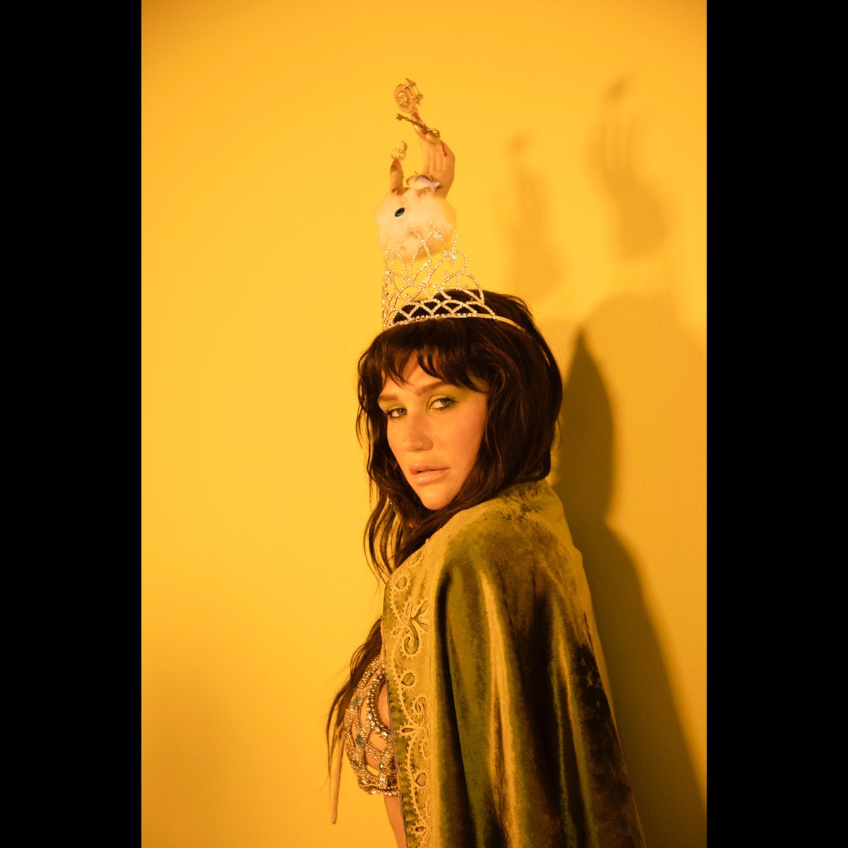 ANIMALS!!!! yall deserve to know first.....New Music Is Coming VERY Soon!!!! So excited!  Spoiler alert - I Got My Ball's Back☠️👾👽