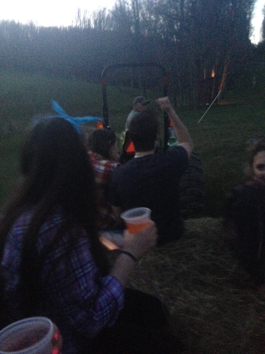 lex_greene's tweet photo. Never forget lmao @kelly_vith @lil__legs https://t.co/h1Aofria7p
