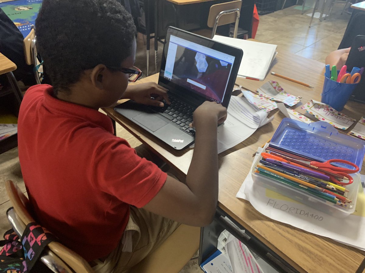 MichelleA_SPARK's tweet image. 5th Graders in Ms. Cunningham&apos;s class @IndianRiverAcad use @quizlet to practice their science vocabulary. Such a fun way learn! #SPARK_IT #TechInSDIRC @IT_SDIRC @IRCSchools
