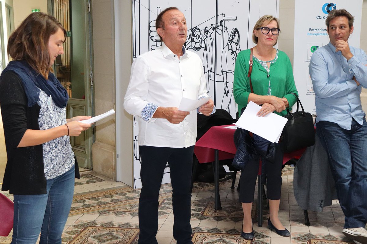 CCIcharente's tweet photo. [🔴EN DIRECT] ⏰Les p'tits chronos de l’initiative, c'est parti !!! Plus de 35 porteurs de projets, #entrepreneurs, #associations, vont bénéficier des conseils personnalisés sur leur #projet de la part de la vingtaine de partenaires ! https://t.co/SUMP9P3qwe