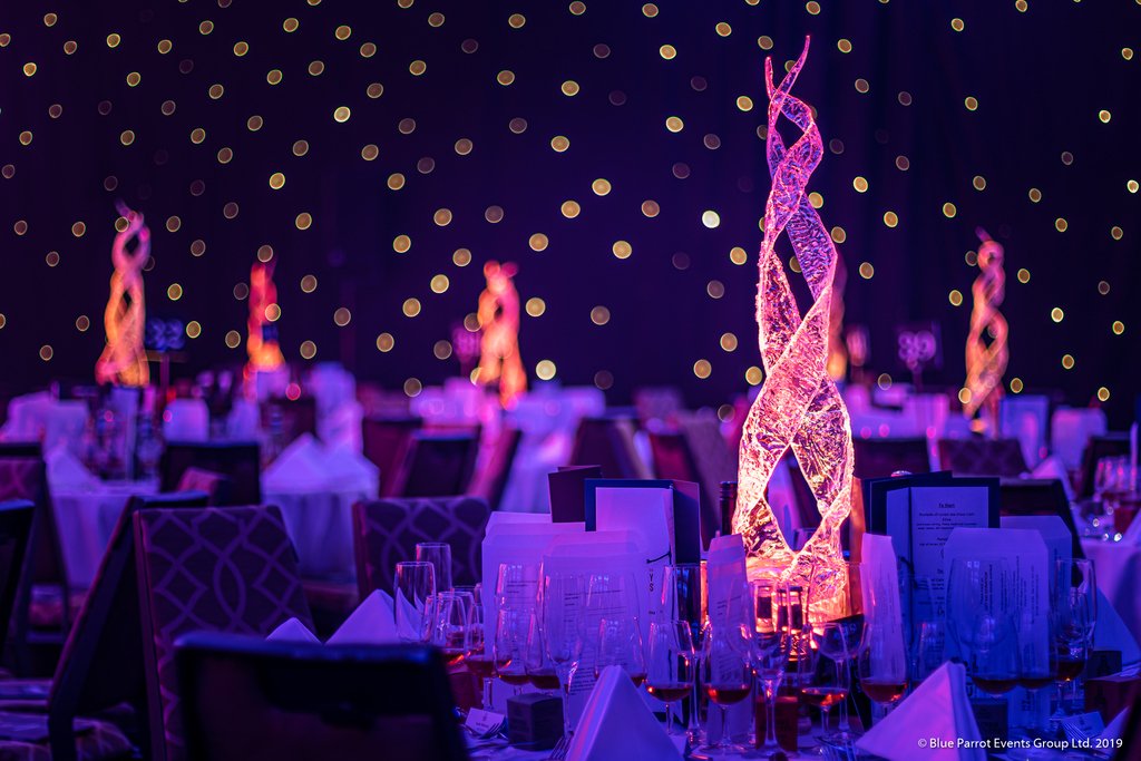 BlueParrot_'s tweet photo. Our Event Art team recently had the pleasure of styling The @SheratonEDI with their black star cloth room draping and Blaze LED table centres.
#Eventart #Scottishevents #eventhire #eventprofs #LEDtablecentres #tablecentres #DMXcontrolled https://t.co/Evzg9hChyq