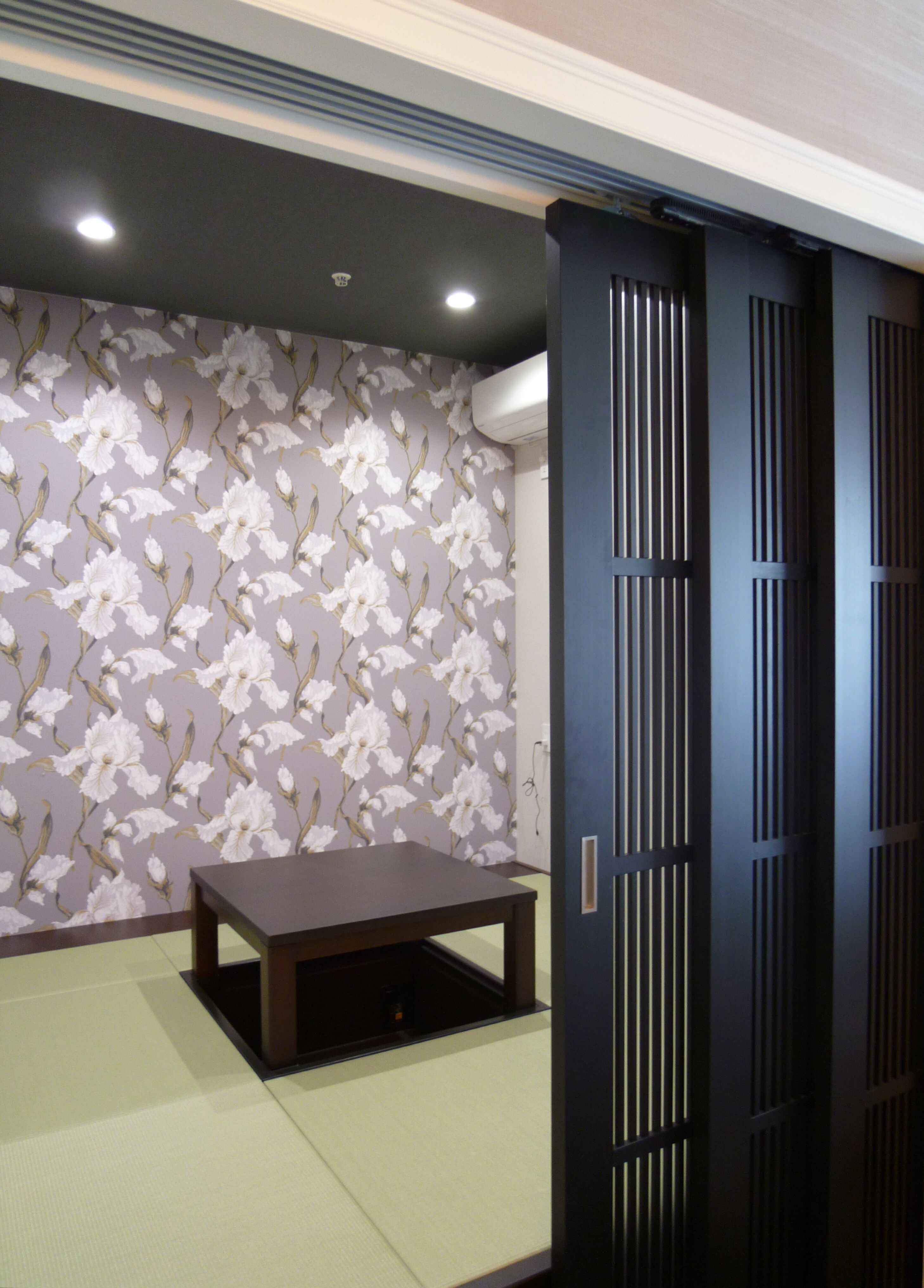 تويتر インテリアコーディネーターtiara Interiordesigner Tokyo 山田美彩子 على تويتر 高級タワーマンション ペントハウス洋室を和モダンにリノベーションさせて頂きました オリジナルデザイン建具 輸入壁紙 畳の下は収納 インテリアコーディネーター