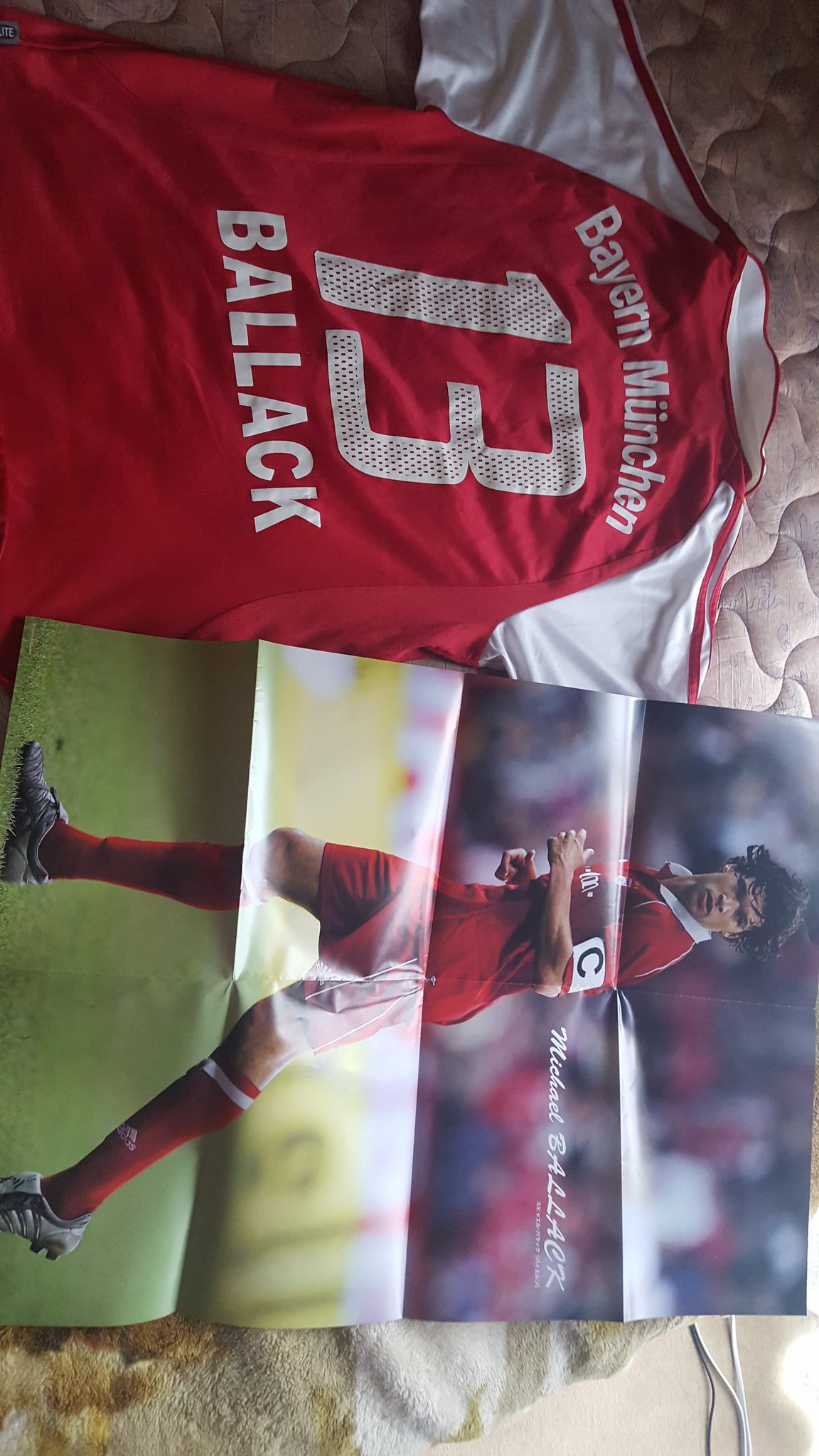 Happy Birthday!!
Michael Ballack      