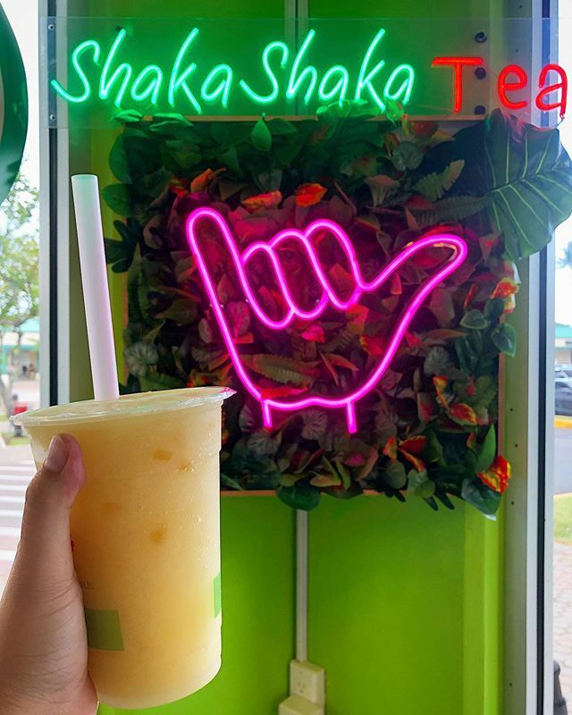 🤙🏼 halfway to the weekend 🍍
@shakashakateaexpress
. . .
.
.
.
.
.
#pineapple
#pineapplesmoothie
#smoothie
#drink
#fruit
#fruitsmoothie
#yummy
#thirsty
#humpday
#foodphotography
#foodstagram
#foodblogger
#foodporn
#foodshare
#foodblog
#foodpic
#foodie… ift.tt/2mTCQQQ