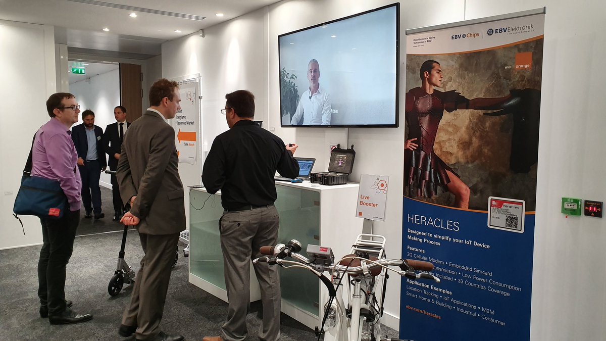 FrankLat66's tweet photo. Aujourd'hui nous sommes heureux d'accueillir dans les espaces du #HelloLab à @OrangeGardens la 3è edition des rencontres IoT for Business avec nos partenaires, startups et clients pour échanger sur le monde de l'IoT @orangebusiness @Karinedussert @mno_jl https://t.co/QXyKGZPAmr