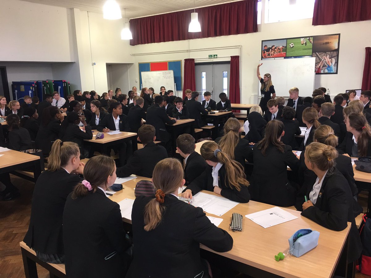 HolyportCIRL's tweet photo. Great to have @ukelevate leading a study skills session with our year 10 students as they start their GCSE journeys

#studysensei https://t.co/bxImzuGLkv