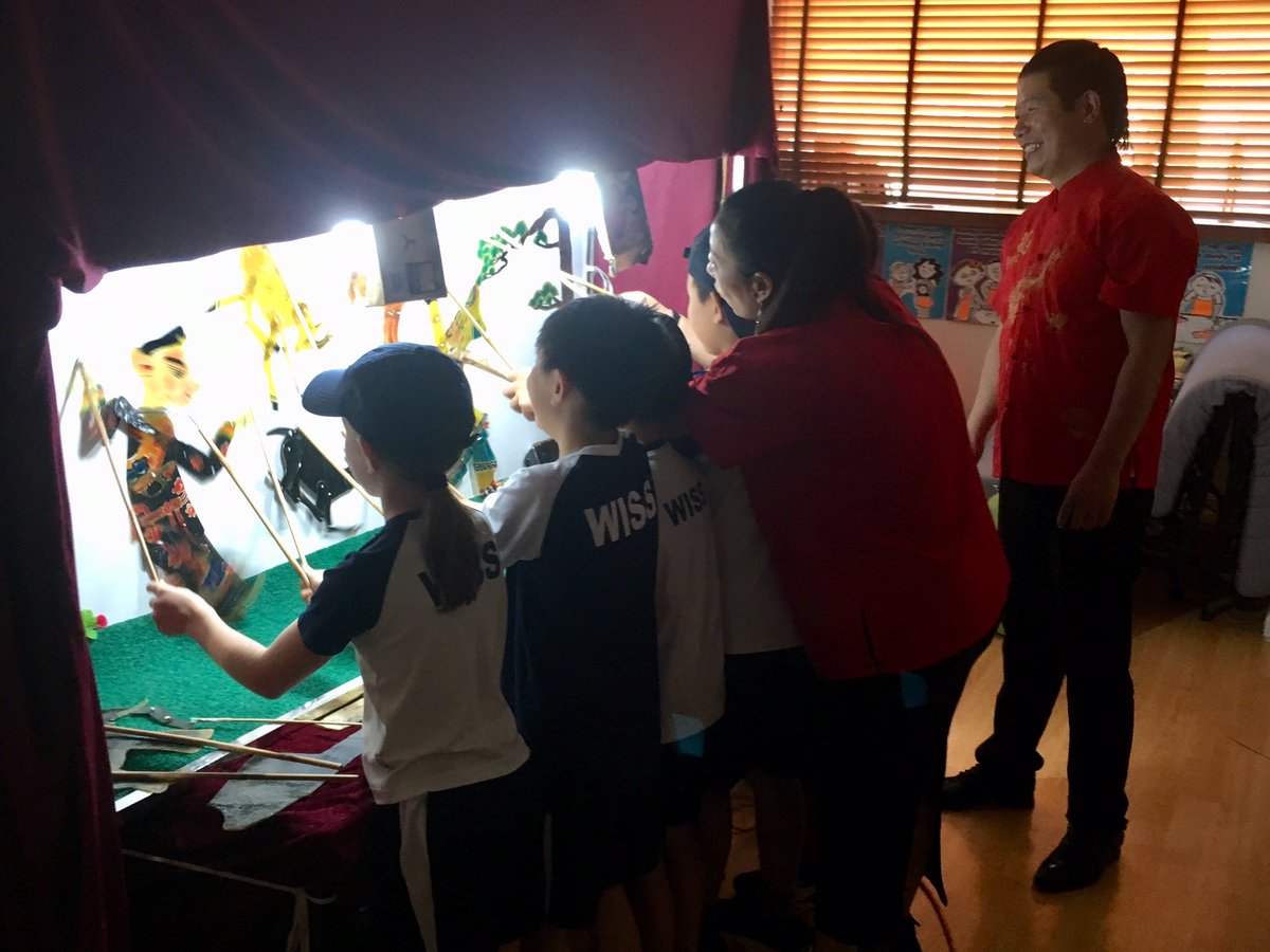 LisaEllery3's tweet photo. Thank you @iishaj for providing wonderful #transdisciplinary #integration #art #storytelling #theatre #chinese #language @WISSshanghai https://t.co/QQDzbqD5SL