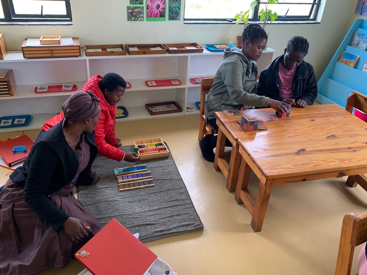 MSTokyoHead's tweet photo. Lots of sensorial exploration and practice for the teachers in training. Using the Ikhaya Labantwana classrooms while the students are on holiday. #MSTsensorial #montessoritraining #MST inspire https://t.co/gZx4jM5J8E
