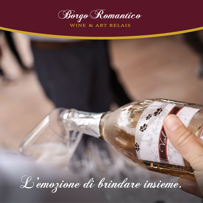 o_livefest's tweet photo. Sabato 28 ci lasceremo avvolgere dalle note del FABIO GIACHINO TRIO e dalla fragranza del "Voluttà"': Bardolino Chiaretto doc Spumante Brut Bio prodotto nei vigneti del Borgo con marchio Le Tende. Venite a brindare insieme a noi! 🍇🥂
Info evento
 https://t.co/9WFw9A3fJb https://t.co/yrVpWZjg82
