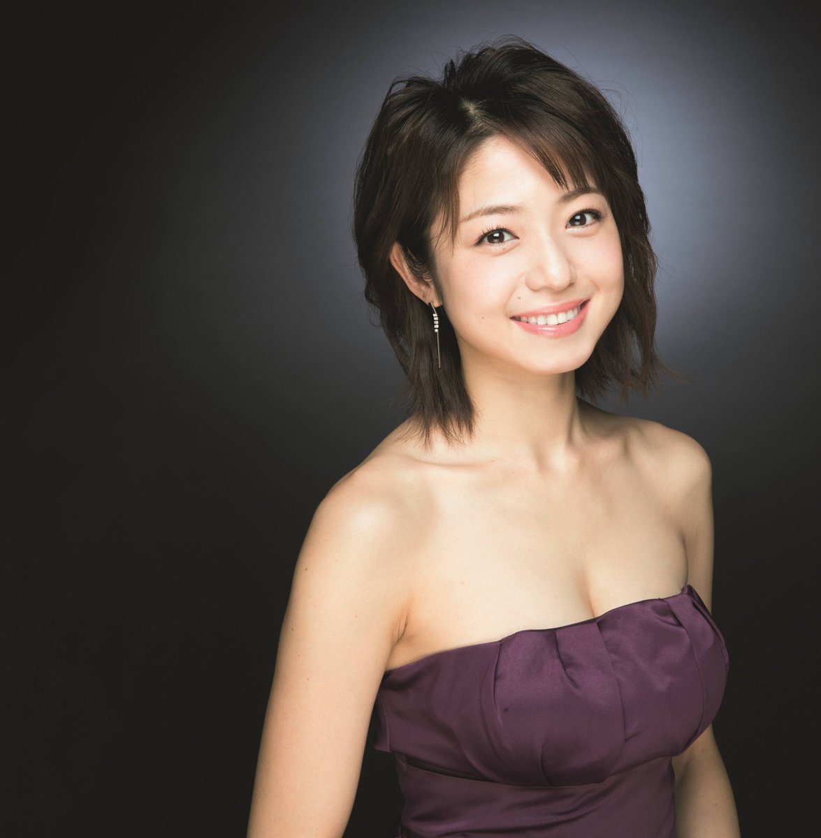 週刊大衆 先走って公開 中村静香さん Sizukanakamura が 9月27日金曜日発売の 週刊大衆 10月14日号の表紙に登場 連動グラビアも掲載されています 輝くばかりの笑顔 週刊大衆 先走って公開 中村静香さん Sizukanakamura が 9月27日金曜日発売の 週刊大衆 10月14日号の表紙に登場 連動グラビアも掲載されています 輝くばかりの笑顔