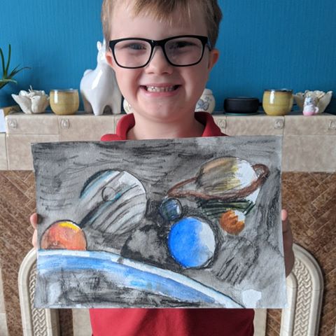 If you have a child who loves art pop in to Botanica Gallery at 30 Queen St to pick up an entry form into the October art competition for ages 7-12. There will be a big exhibition over half term and prizes to be won. Find out more here: facebook.com/Botanicagaller… 🎨🌷