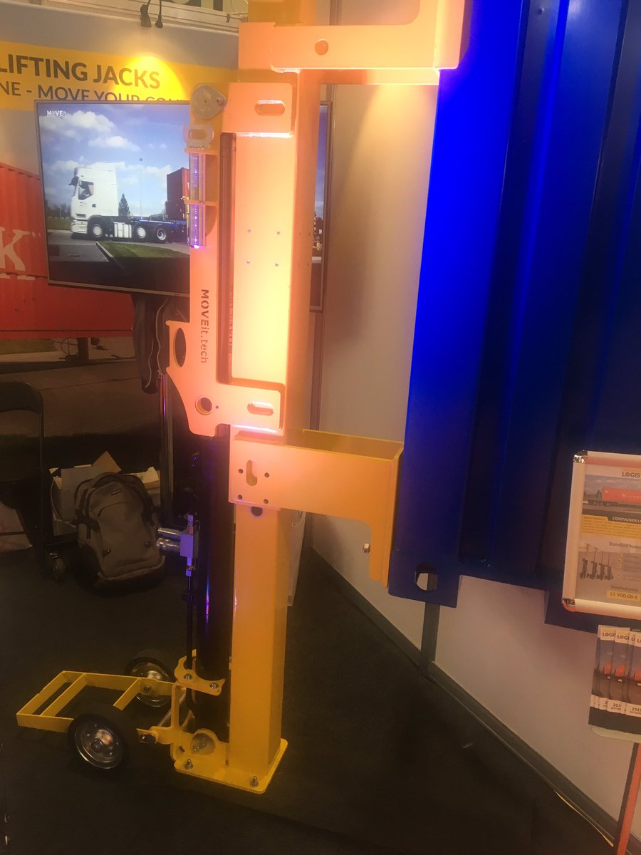 On stand 6B216 is @screenled1 who have come to #IMHX2019 with container lifting jacks. This #portablehandling solution are perfect when other options are uneconomical or simply not practical. Make sure to give them a visit.