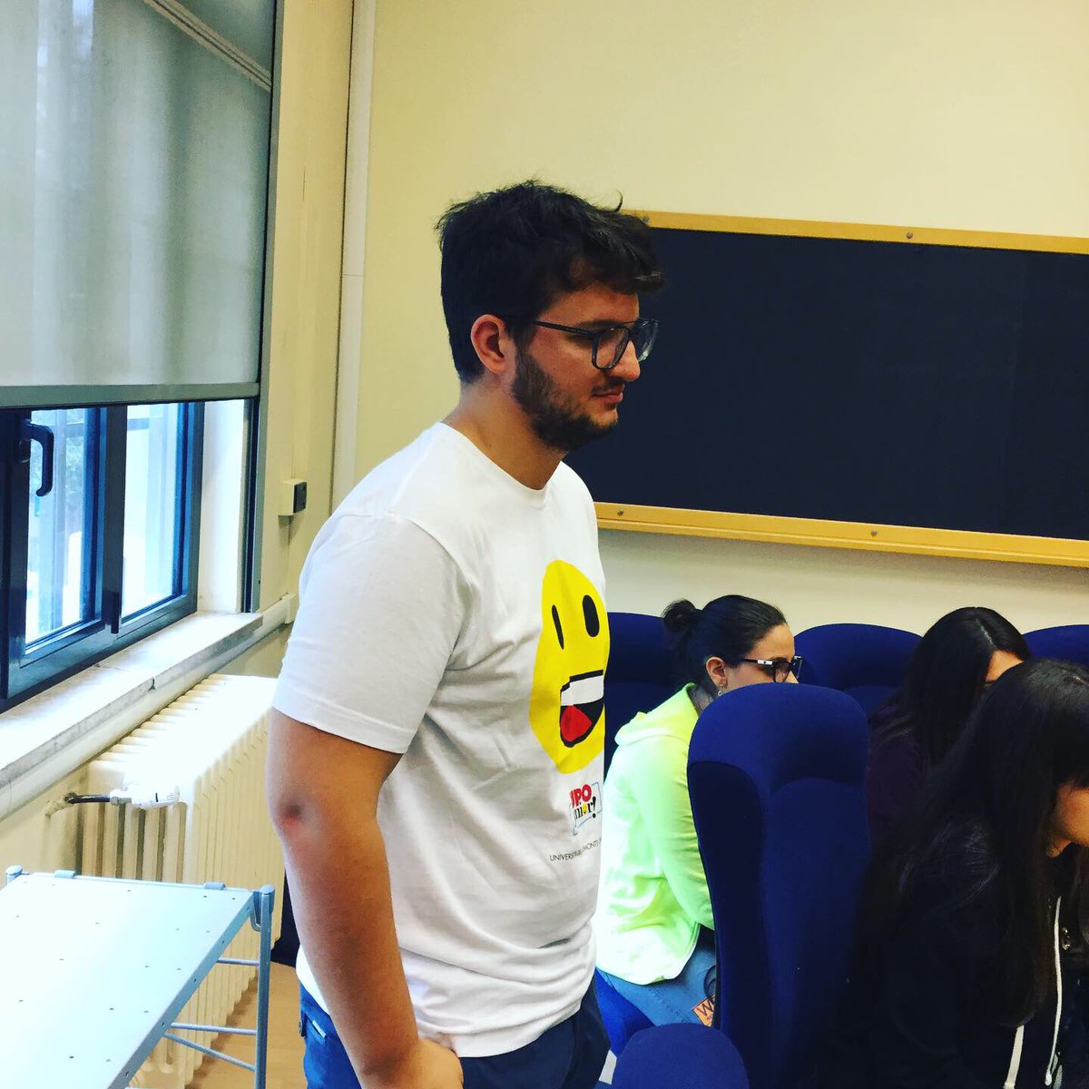 UniAvogadro's tweet photo. Al #Digspes di Alessandria fervono le attività di UpoJunior
I nostri professori e ricercatori alle prese con i ragazzi delle scuole medie.
#uniupo #upojunior #ricerca #Alessandria https://t.co/luXuBdyGSV