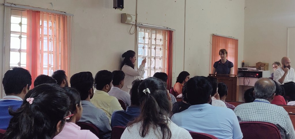 FinlandinIndia's tweet photo. Talking to #DelhiUniversity students as part of the #LongNightofLiteratures, Author Emmi Itäranta says, "I became a writer because literature and storytelling are a universal language."
#LongNight19 #FinlandinIndia https://t.co/rG1nxEHvHe