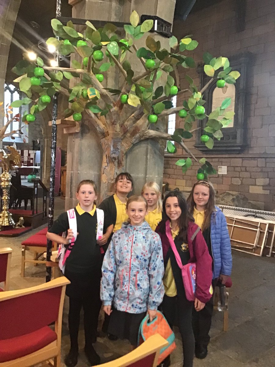 esgobmorgan's tweet photo. Year 6 had a lovely afternoon at the music festival. Look at the amazing trees they created with @BenDavisCreate @nwimf https://t.co/Z9jku5QfjB