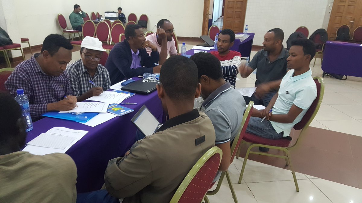 PbfProject's tweet image. Senior development experts of 19 Federal Sector Ministries and Regional DRM Bureaus empowered to adopt #conflictsensitivty in #development planning. #PBFproject creating capacity for #DoNoHarm, development interventions not to inadvertently increase #violentconflict.
