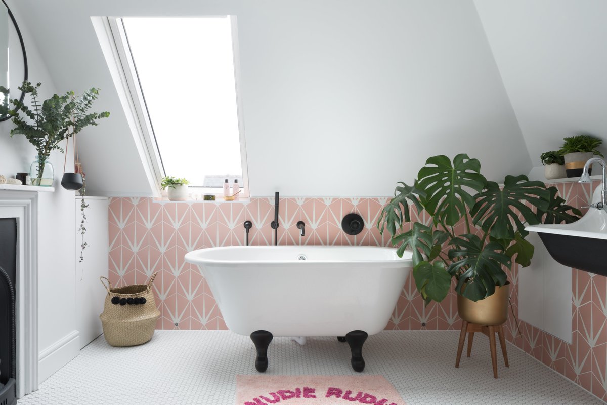 When a bathroom stops you in your tracks. We're thrilled to have worked with @Modaughters on the redesign of her loft bathoom, which is now used by her twins. Design: @westonebathroom  Photography: @paullmcraig