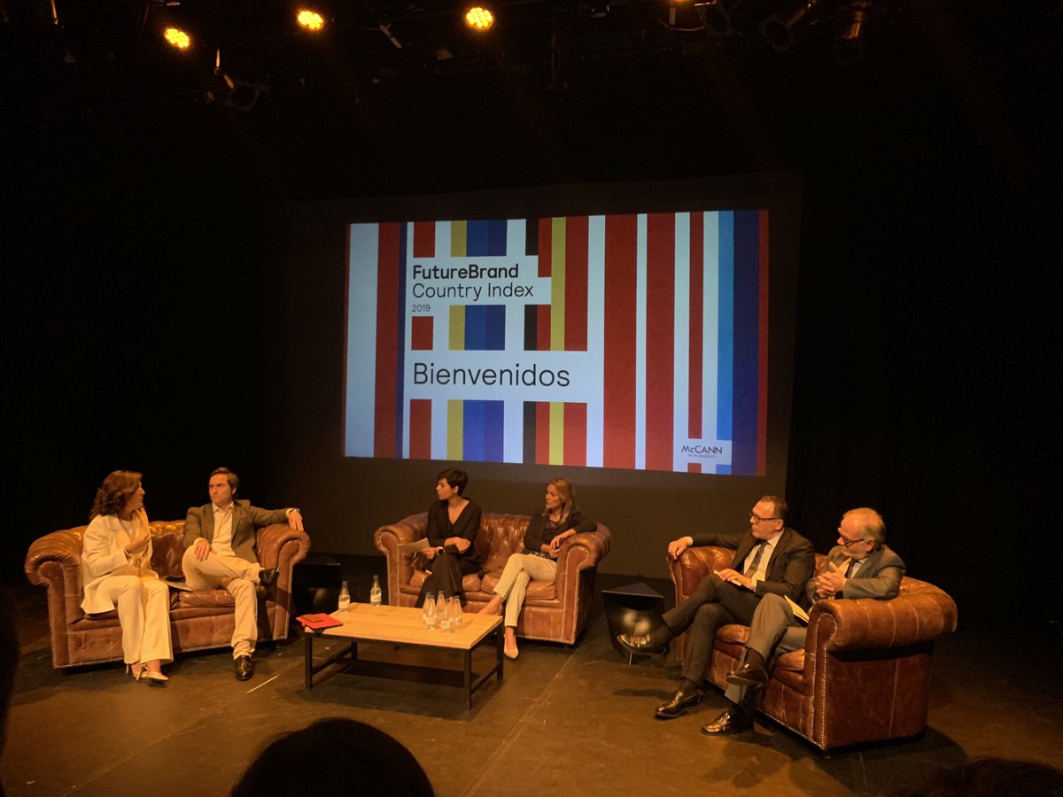 En la presentación del #fbcountryindex Buena posición, pero oportunidades para alinear percepción con realidad. Debe hacerse de forma conjunta #cocrear #colaborar para mejorar #MarcaEspaña Gracias <a href="/marinaspecht/">Marina Specht</a> por la invitación