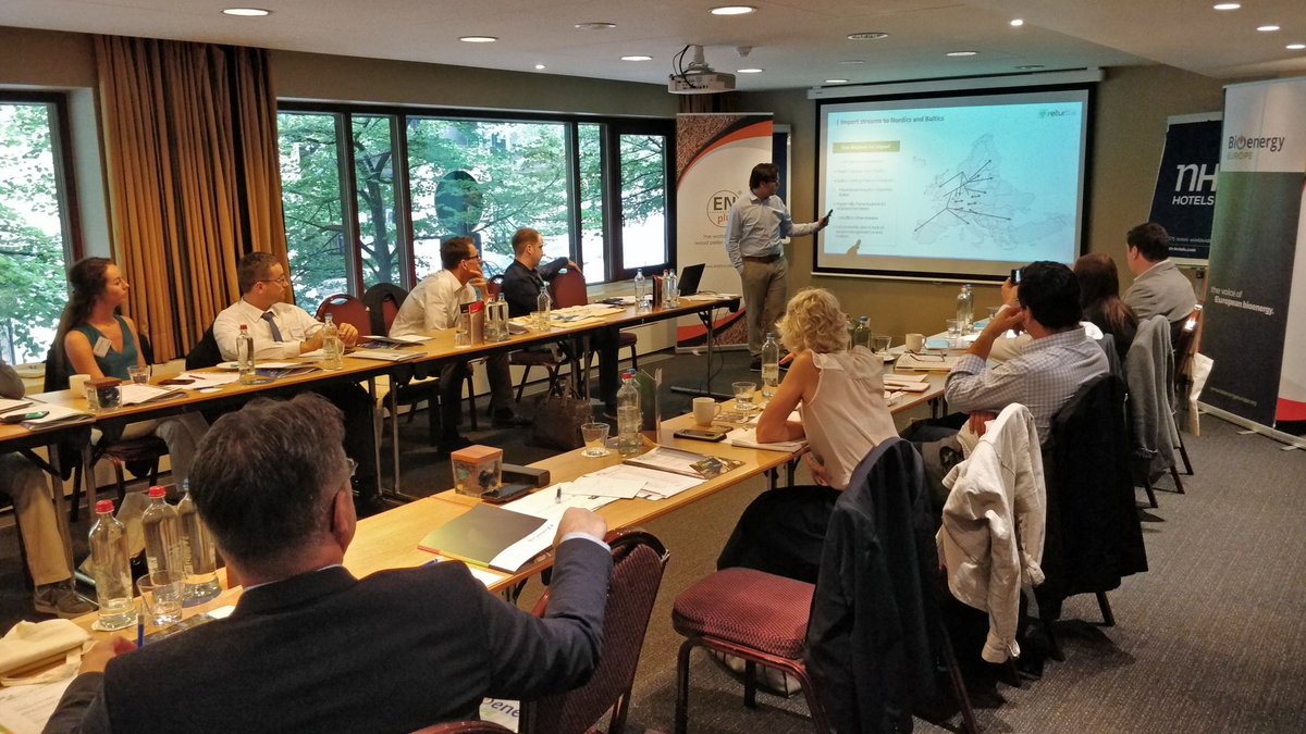 bioenergyEU's tweet photo. 🗓️On 15 and 16 October 2019 we are organising two workshops to discuss key features, challenges and opportunities of the #pellet and #woodchips markets. Join us in Brussels and meet industry experts! 

Info &amp; registration: 
👉https://t.co/M1VqWYhm57

 👉https://t.co/SfNUi5uxUZ https://t.co/1k3qWEa6cY