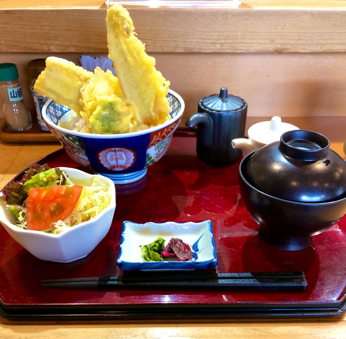 NorthernI9's tweet photo. めし https://t.co/Zd7KsqdNCn