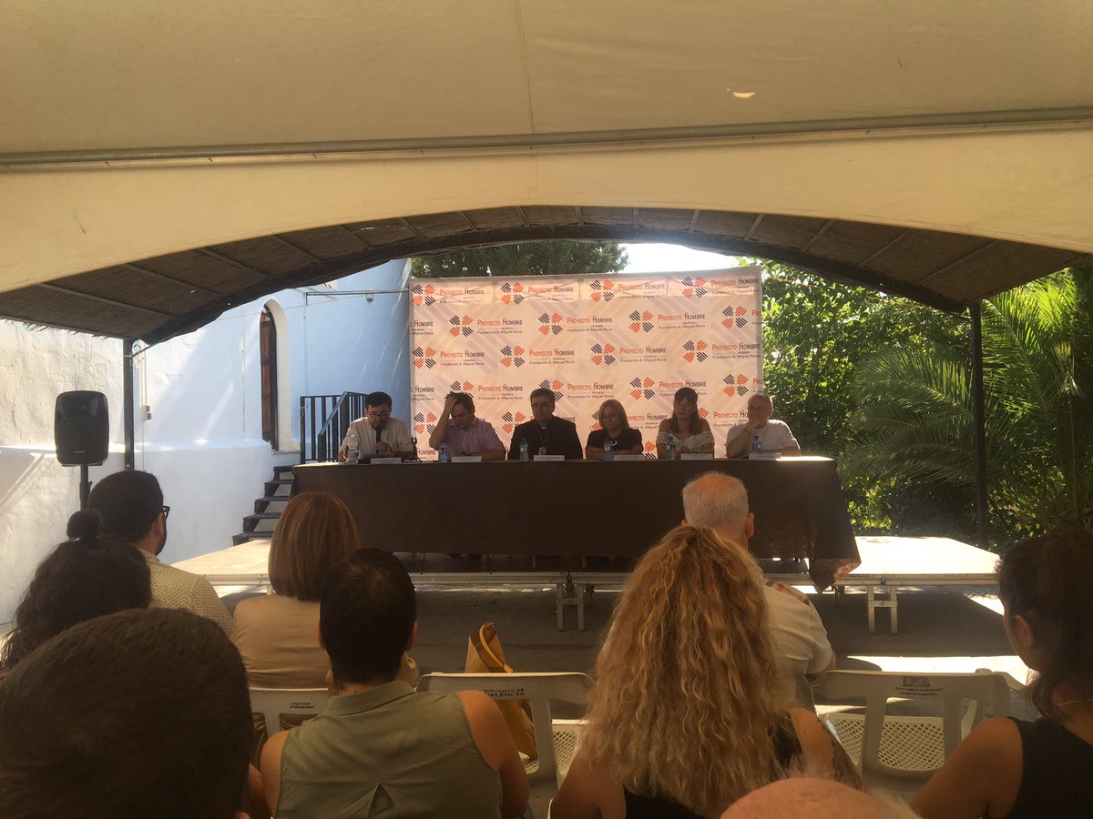 Caritas Ontinyent junto con Fundacion A.Miguel Roca celebrando 10 años de Proyecto Hombre en Ontinyent <a href="/ConsueLlopis/">consue llopis</a> <a href="/ValenciaCaritas/">Valencia Cáritas</a> <a href="/vicentandres1/">Vicent Andrés</a>