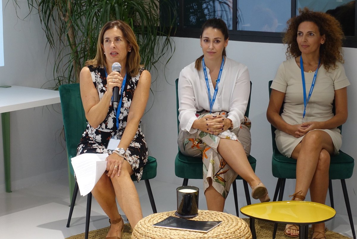 ForumBusinessTr's tweet photo. #FBTSesiones Abrimos el debate sobre el informe sobre #startups con nuestras expertas Begoña Alcaya, de GFT IT Consulting; Raquel Rodrigo, de Amadeus Explore y Celia Megías, de Conector Travel-Tech #businesstravel #innovacion #Tecnologia https://t.co/VX2GwkWmAD