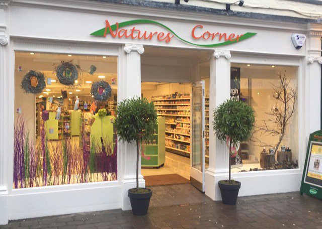 andymurrill's tweet photo. Independent Newbury health shop Natures Corner holding Newbury HealthFest at the Corn Exchange on Sunday. Details here: https://t.co/aH6F6q1Mjo #newbury #thatcham #rdguk #indiesnewbury https://t.co/plMC2FaPJ6